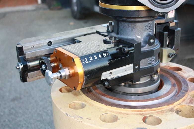 Flange facing 2